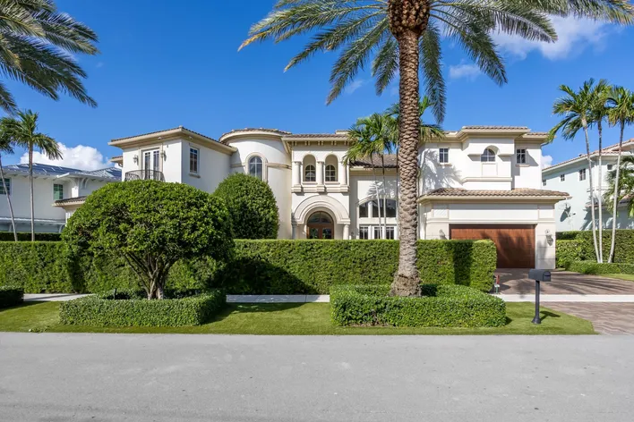 Professional home management company in boca