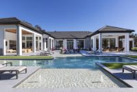 Pool Maintenance Services in Palm Beach